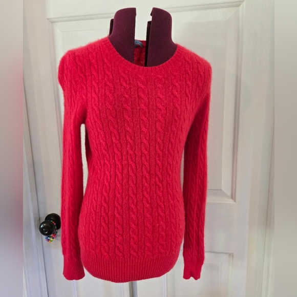 ANTONIO MELANI Sweaters - Antonio Melani Cashmere Red Cable Knit Sweater